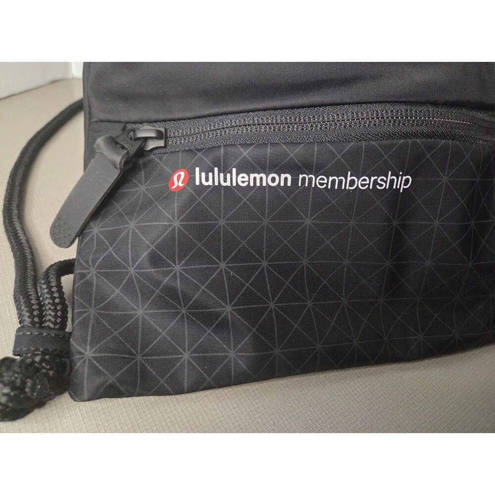 Lululemon Membership Black Nylon Drawstring Bag Zip Pocket String Backpack NWOT